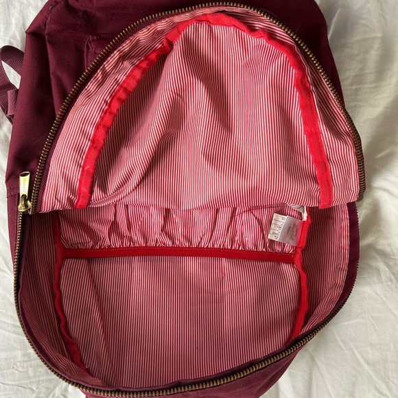 Classic Herschel backpack - Picture 4 of 9